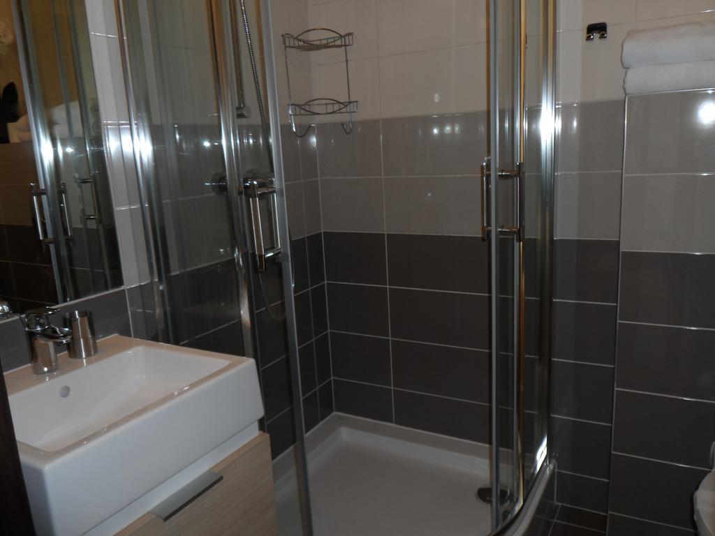 Atrium Luksusowe Apartamenty サルビノボ 部屋 写真